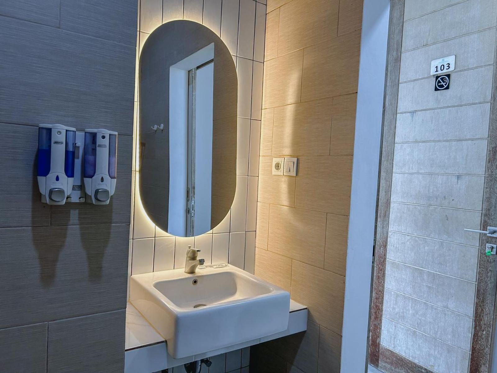 Olivia Soho Guest House Legian Extérieur photo